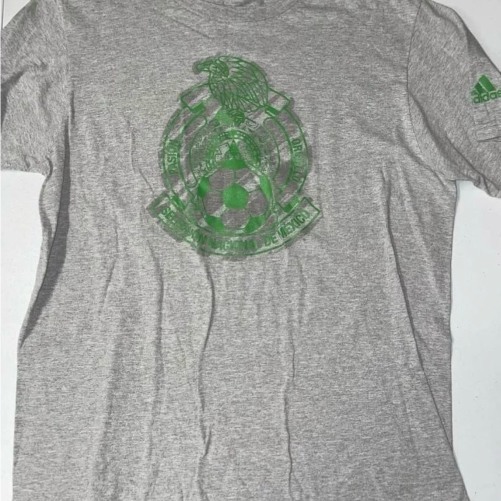 Adidas: Mexico/Mexican Soccer Gray T-Shirt (M/Medium)